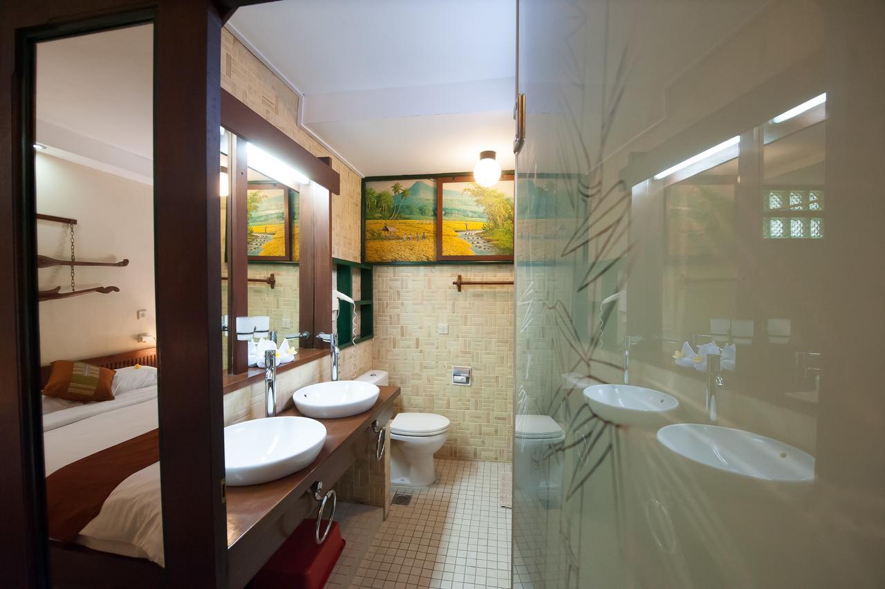 Pondok Agung Bed & Breakfast Нуса-Дуа Экстерьер фото