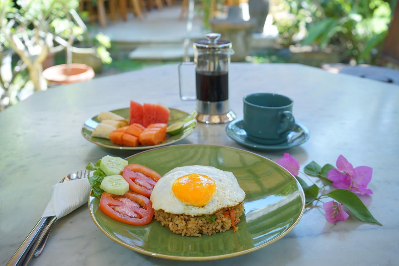 Pondok Agung Bed & Breakfast Нуса-Дуа Экстерьер фото