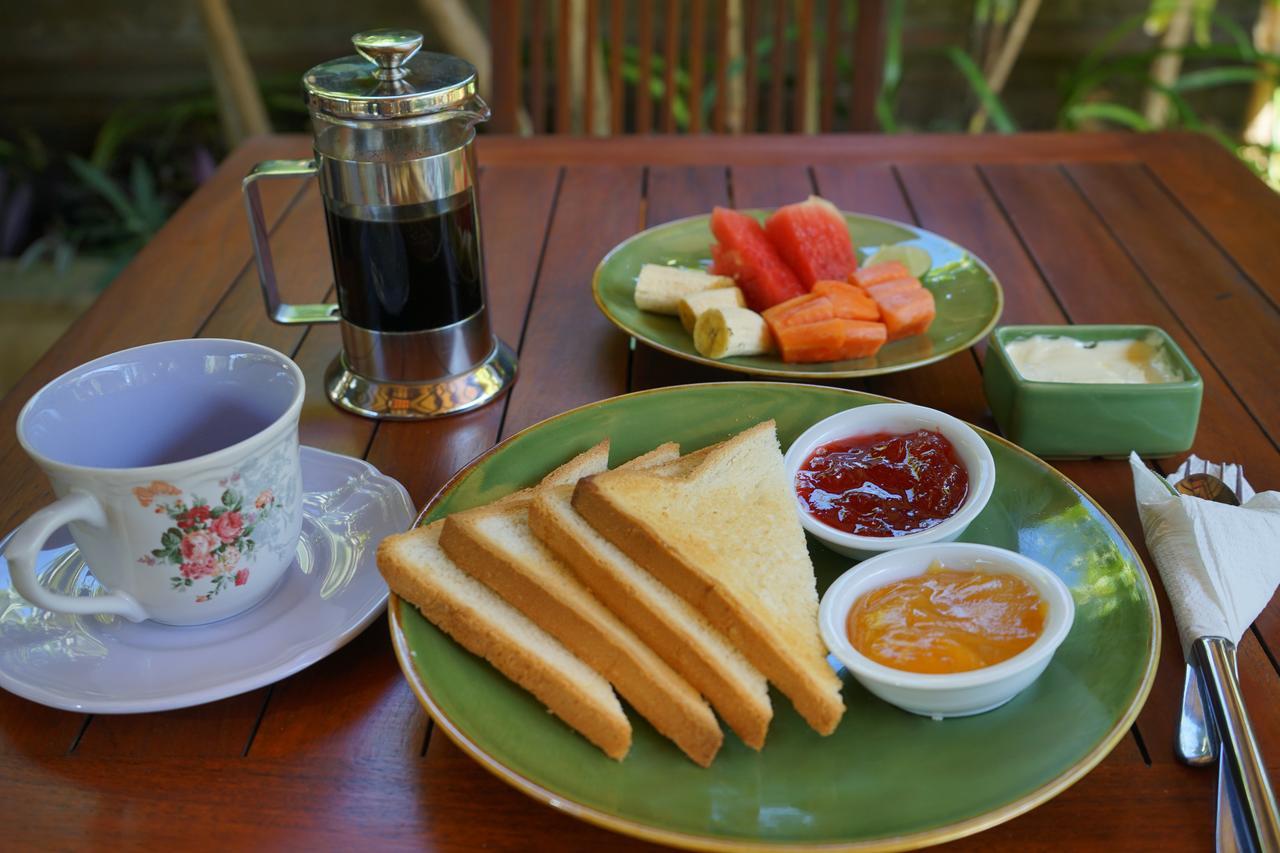 Bed and Breakfast Pondok Agung Bed & Breakfast Нуса-Дуа Экстерьер фото